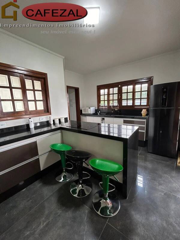 Casa, 3 quartos, 350 m² - Foto 12