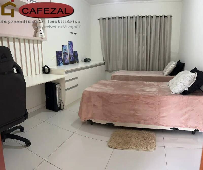 Casa, 3 quartos, 350 m² - Foto 25