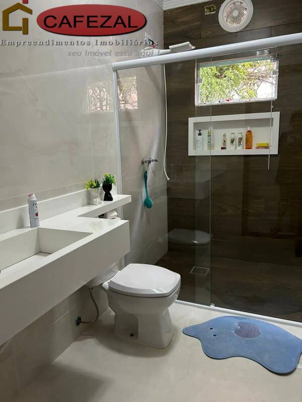 Casa, 3 quartos, 350 m² - Foto 27