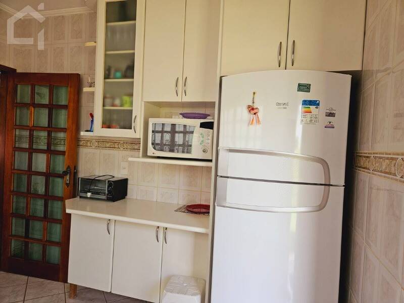 Casa, 3 quartos, 214 m² - Foto 26
