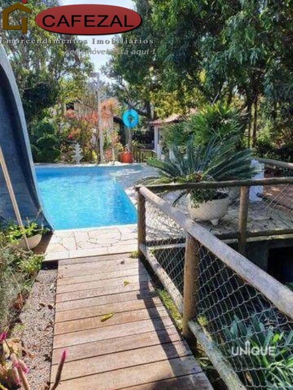 Casa, 5 quartos, 340 m² - Foto 4