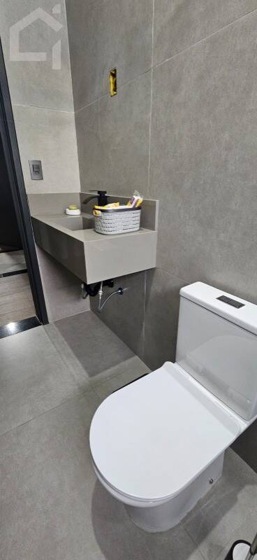 Casa, 4 quartos, 245 m² - Foto 9