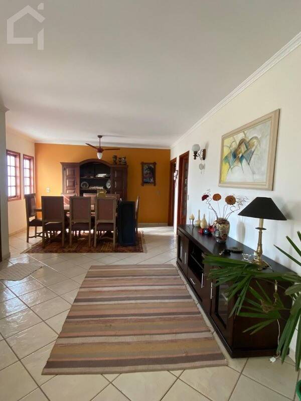 Casa, 3 quartos, 238 m² - Foto 5