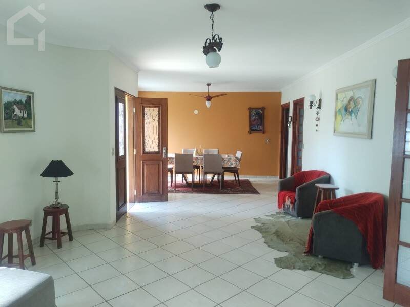Casa, 3 quartos, 238 m² - Foto 7
