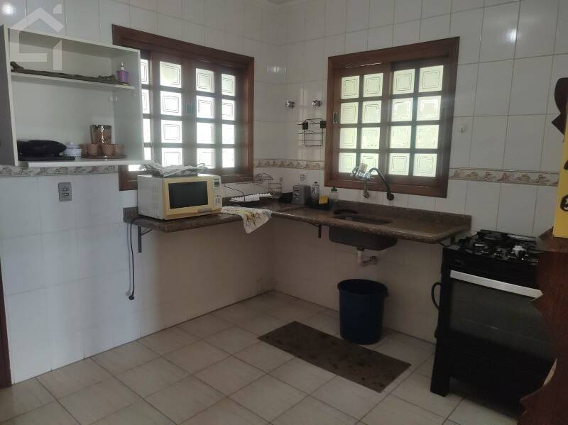 Casa, 3 quartos, 238 m² - Foto 9