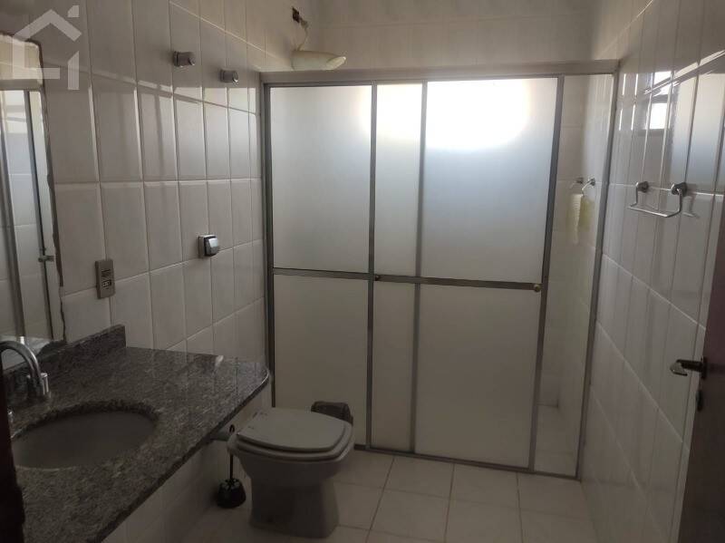 Casa, 3 quartos, 238 m² - Foto 10