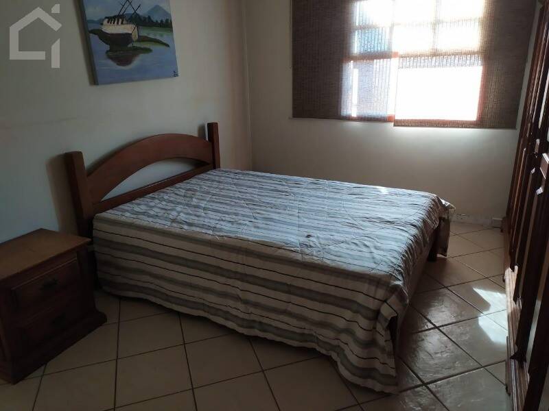 Casa, 3 quartos, 238 m² - Foto 15