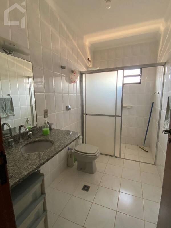 Casa, 3 quartos, 238 m² - Foto 16