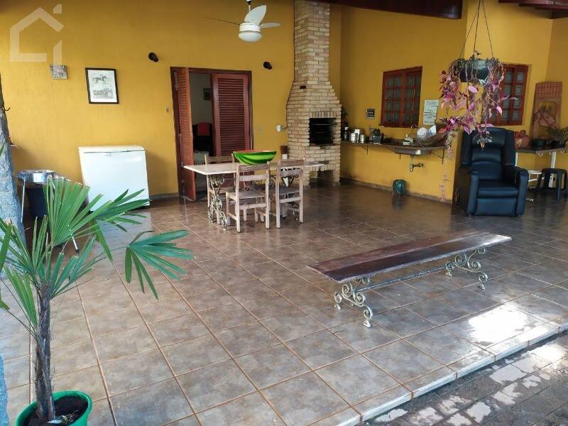 Casa, 3 quartos, 238 m² - Foto 19