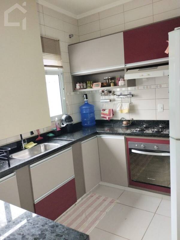 Casa, 3 quartos, 200 m² - Foto 8