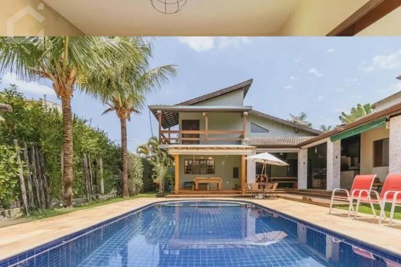 Casa, 3 quartos, 247 m² - Foto 1