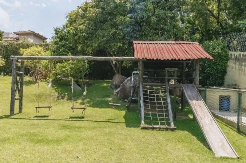 Casa, 3 quartos, 247 m² - Foto 28