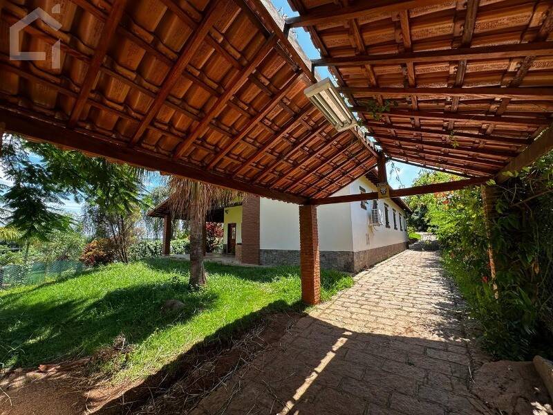 Casa, 5 quartos, 331 m² - Foto 4
