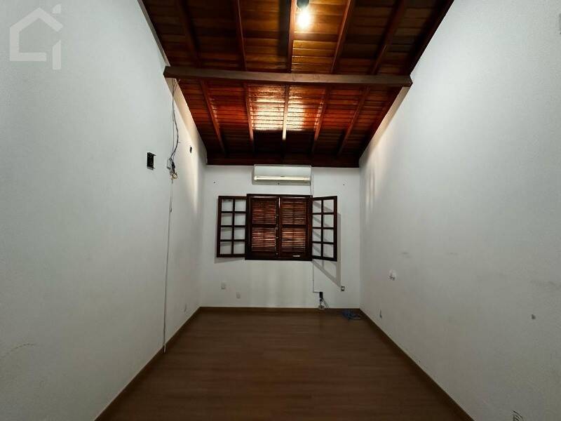 Casa, 5 quartos, 331 m² - Foto 28