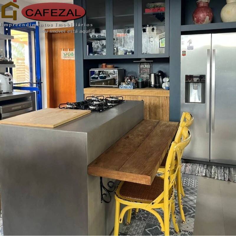 Casa, 4 quartos, 230 m² - Foto 6
