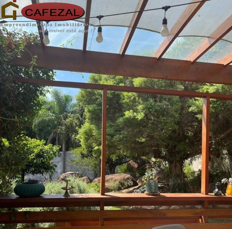 Casa, 4 quartos, 230 m² - Foto 10
