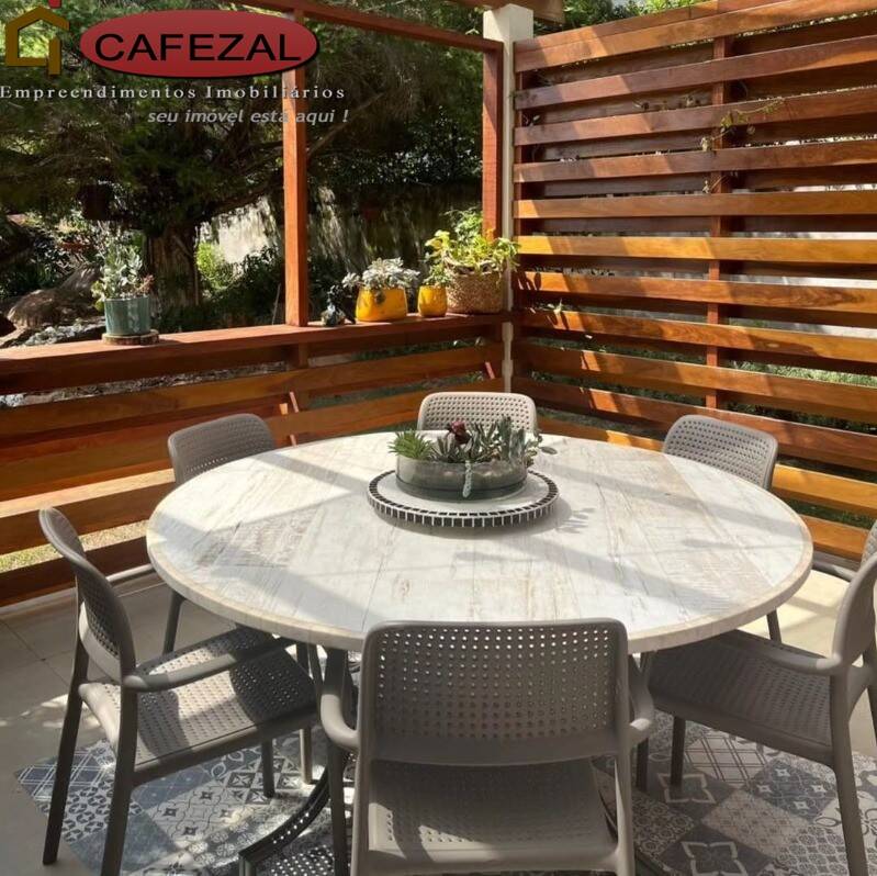Casa, 4 quartos, 230 m² - Foto 11