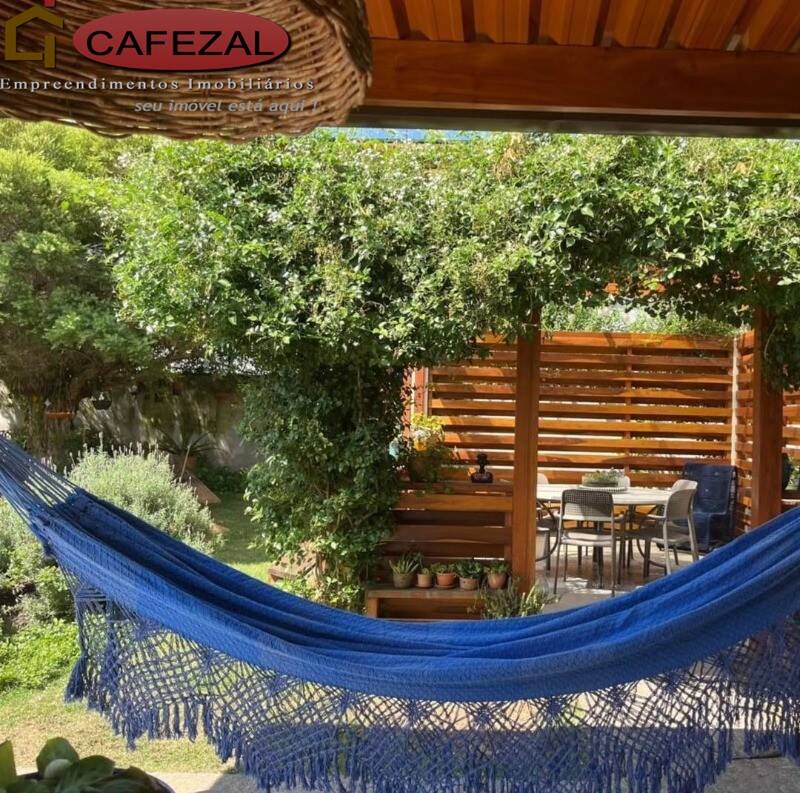 Casa, 4 quartos, 230 m² - Foto 12