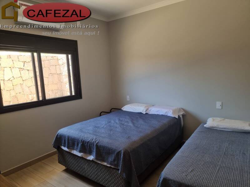 Casa, 4 quartos, 247 m² - Foto 35