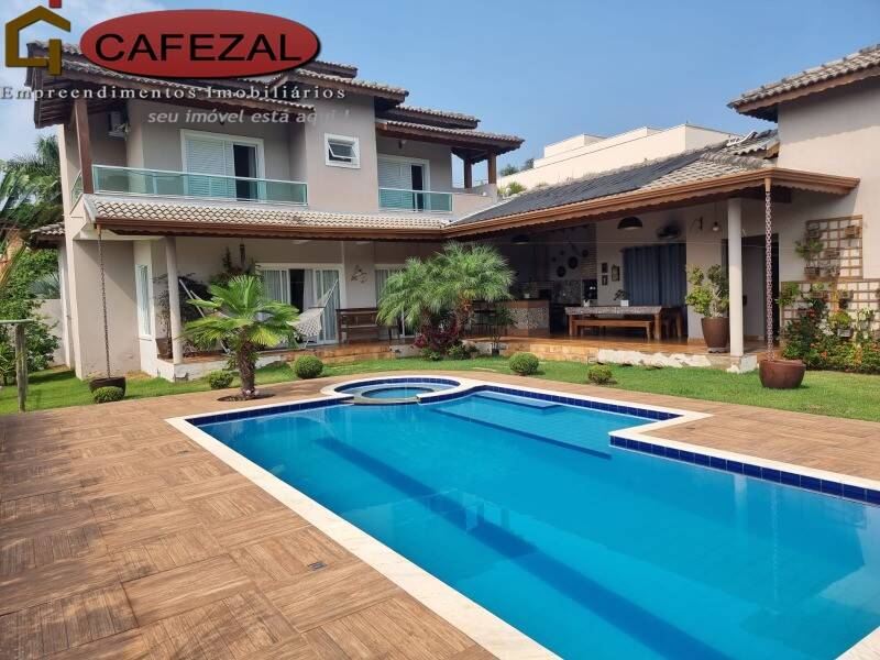 Casa, 4 quartos, 289 m² - Foto 1