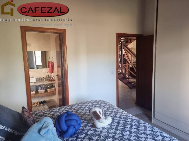 Casa, 2 quartos, 257 m² - Foto 32