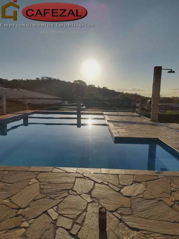 Casa, 3 quartos, 300 m² - Foto 2