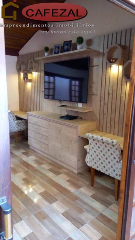 Casa, 4 quartos, 327 m² - Foto 4
