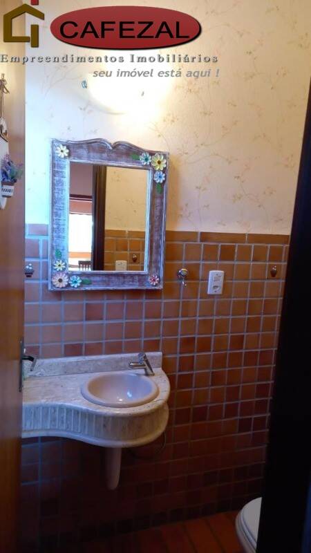 Casa, 4 quartos, 327 m² - Foto 11