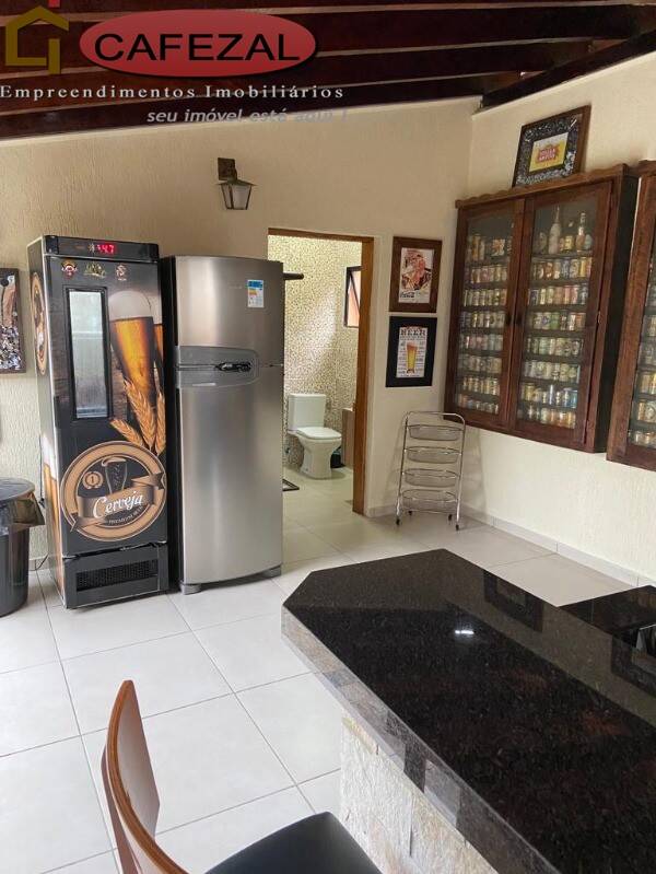 Casa, 4 quartos, 327 m² - Foto 29