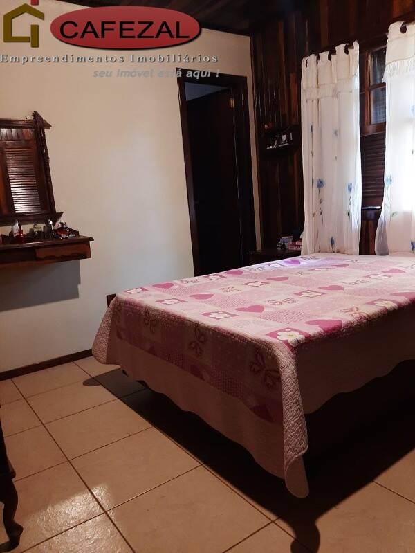 Casa, 4 quartos, 247 m² - Foto 24