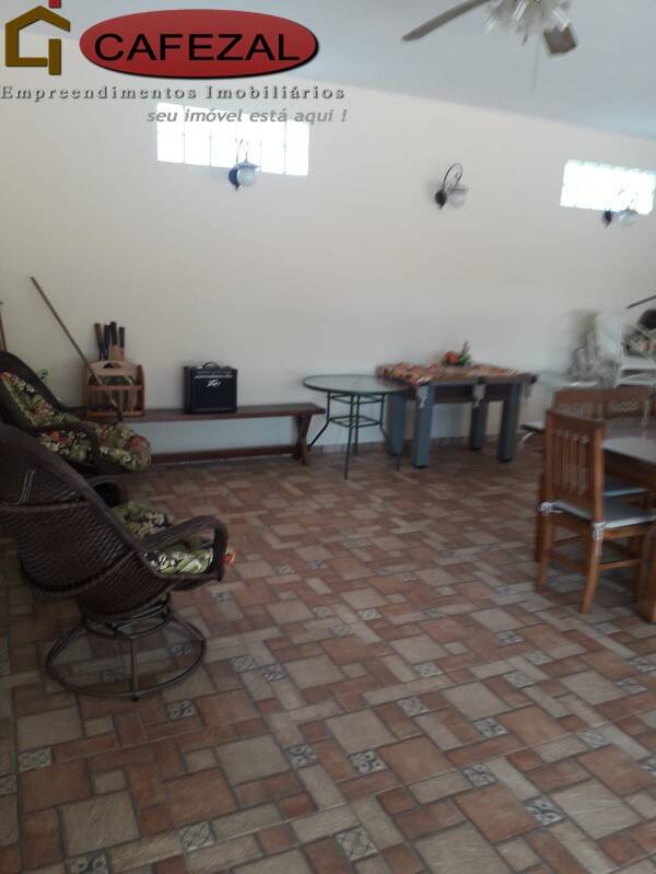 Casa, 4 quartos, 280 m² - Foto 29