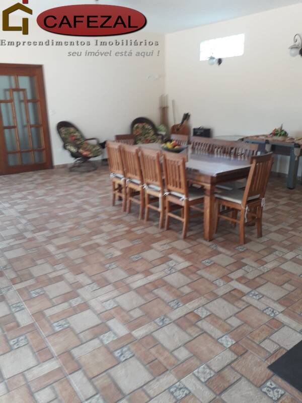 Casa, 4 quartos, 280 m² - Foto 30