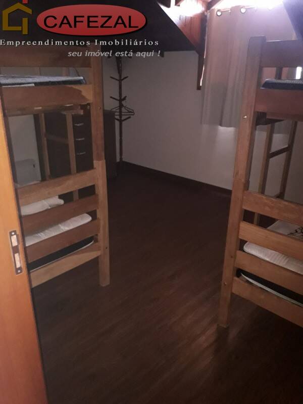 Casa, 4 quartos, 280 m² - Foto 47