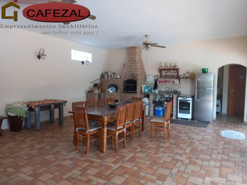 Casa, 4 quartos, 280 m² - Foto 23