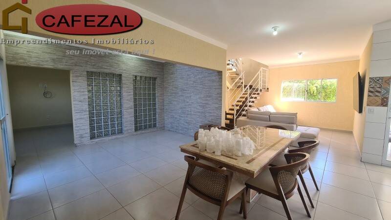 Casa, 4 quartos, 303 m² - Foto 38
