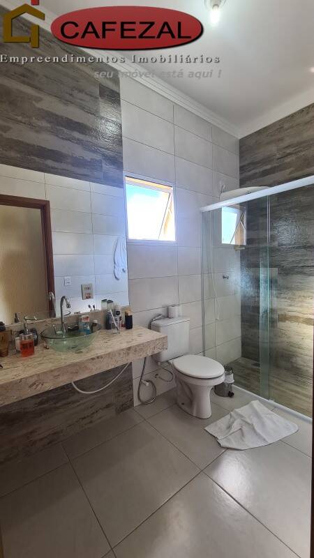 Casa, 4 quartos, 303 m² - Foto 51