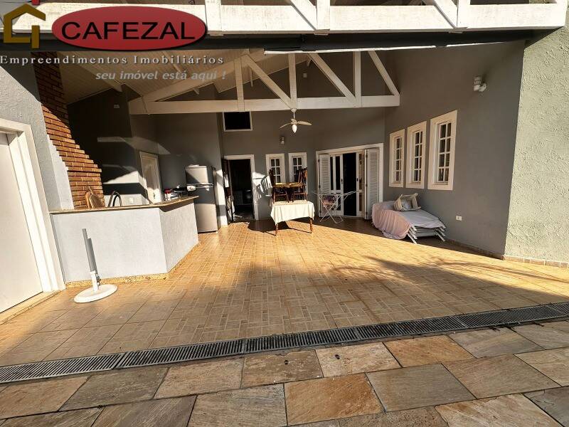 Casa, 3 quartos, 275 m² - Foto 13