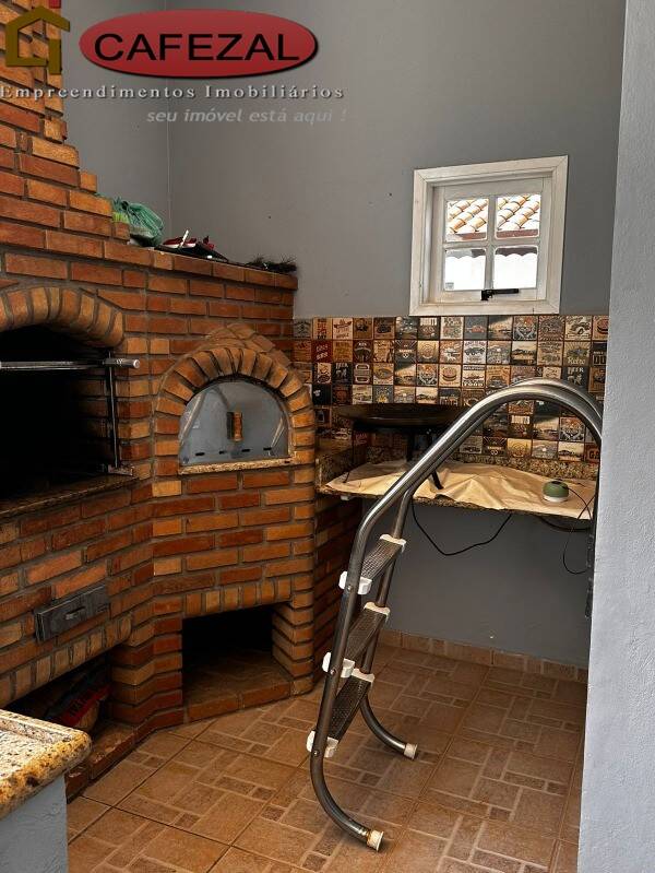 Casa, 3 quartos, 275 m² - Foto 14