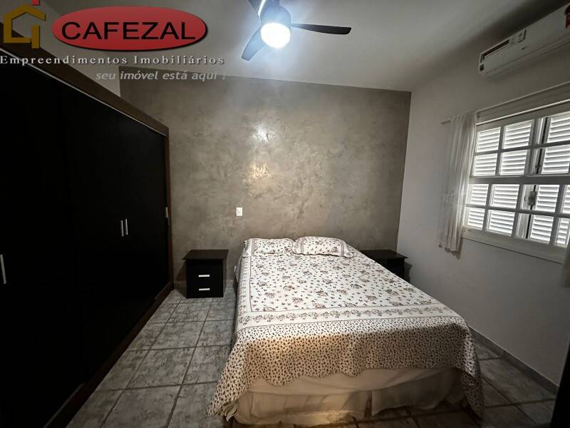 Casa, 3 quartos, 275 m² - Foto 27