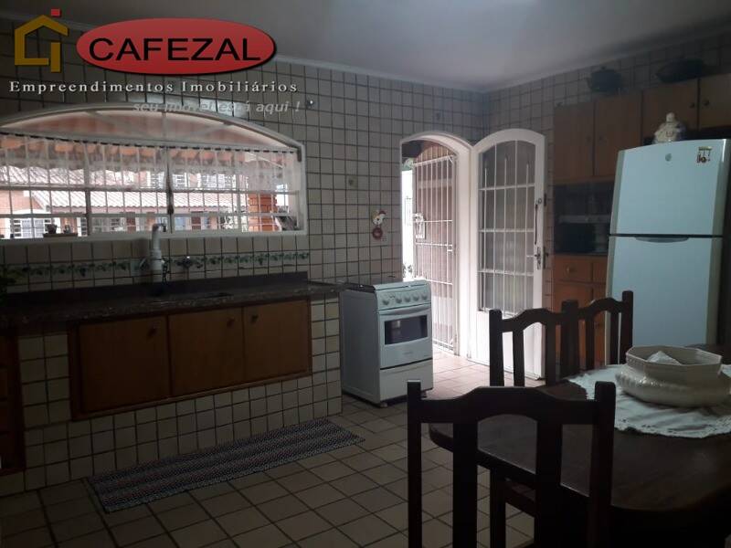 Casa, 3 quartos, 450 m² - Foto 7