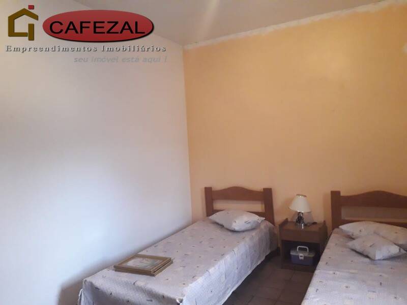 Casa, 3 quartos, 450 m² - Foto 17