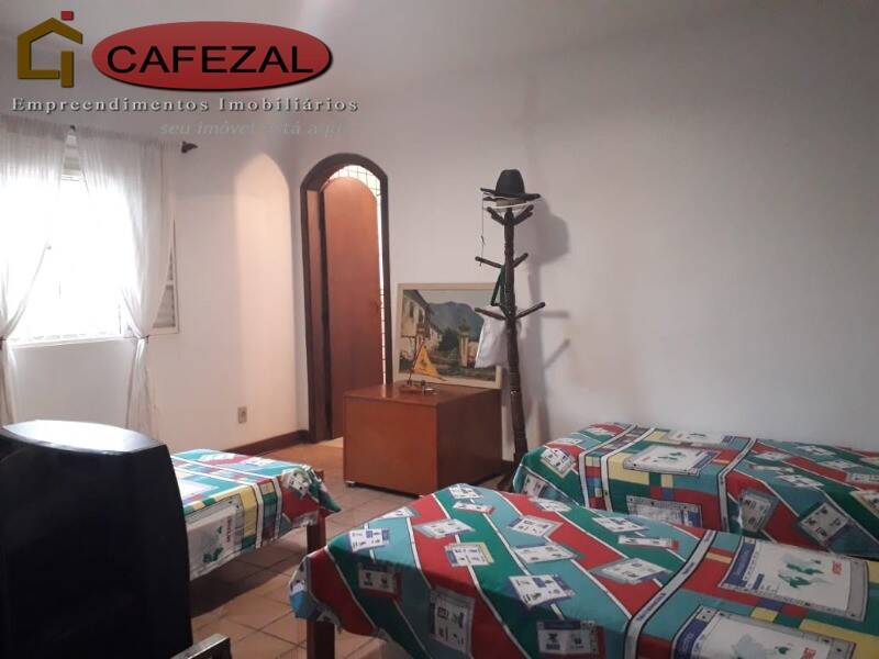 Casa, 3 quartos, 450 m² - Foto 18