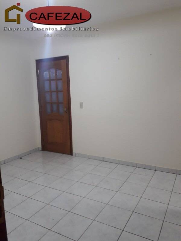 Casa, 4 quartos, 350 m² - Foto 4