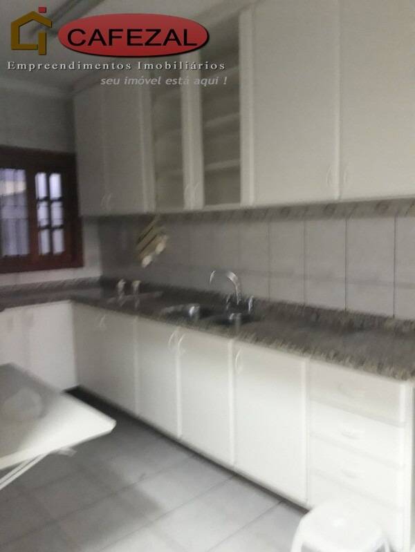 Casa, 4 quartos, 350 m² - Foto 8