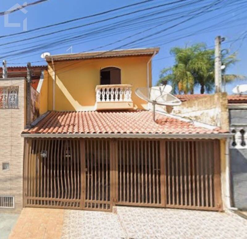 Sobrado, 3 quartos, 207 m² - Foto 1