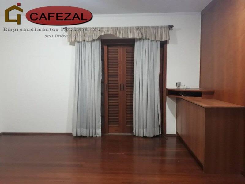 Casa, 4 quartos, 350 m² - Foto 19