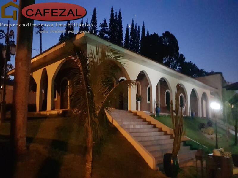 Casa, 4 quartos, 475 m² - Foto 1