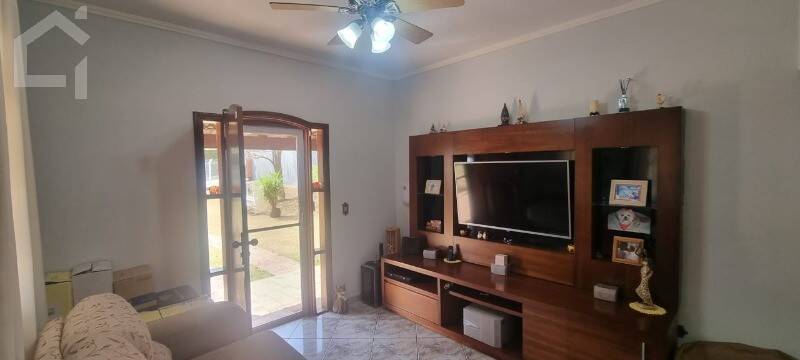 Casa, 4 quartos, 252 m² - Foto 19