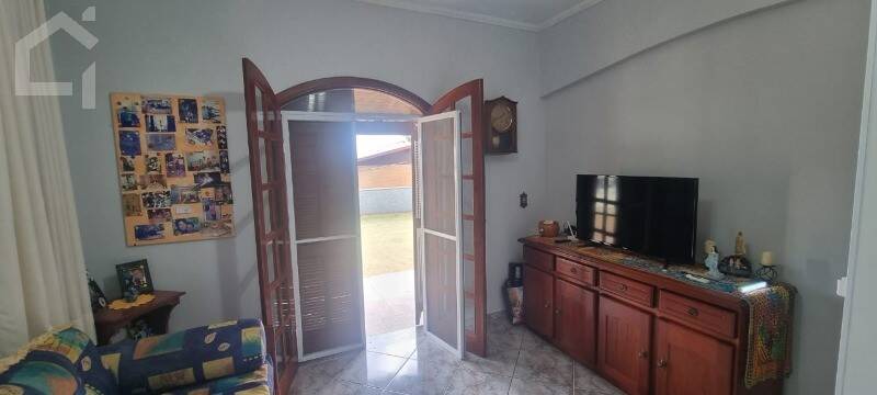 Casa, 4 quartos, 252 m² - Foto 32