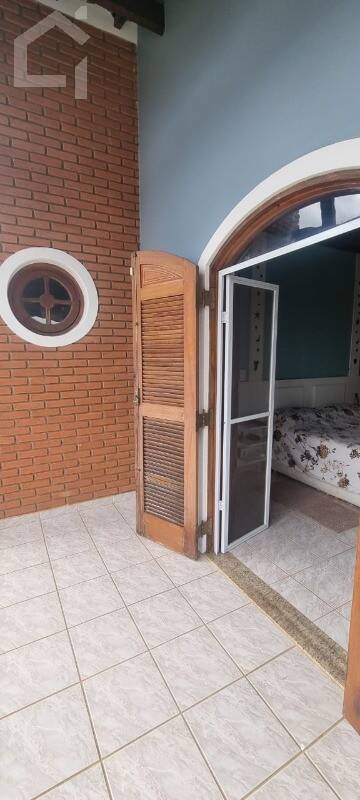 Casa, 4 quartos, 252 m² - Foto 38